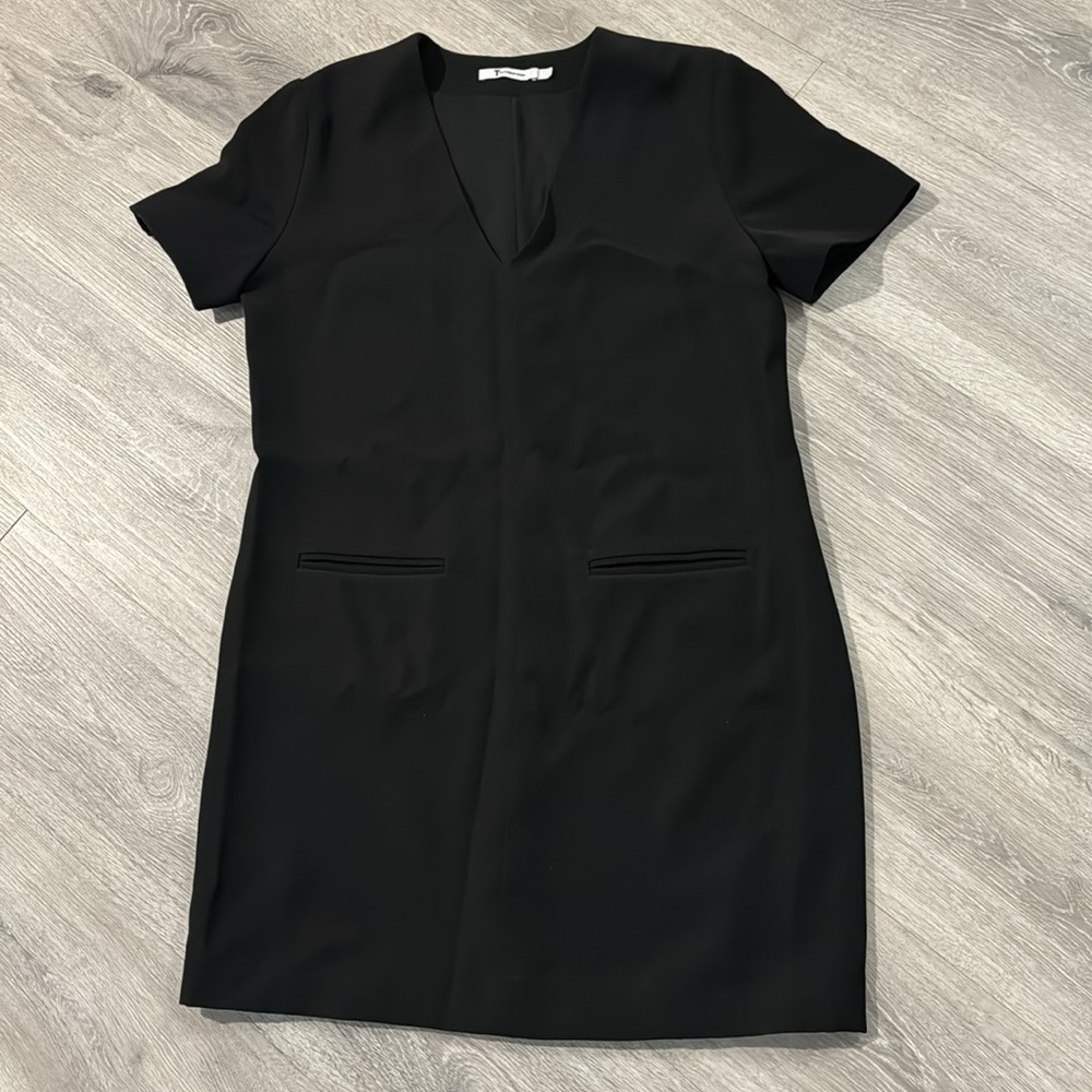 T By Alexander Wang V-Neck Short Sleeve Shift Mini Black Dress Women’s Size 4 - Picture 3 of 14